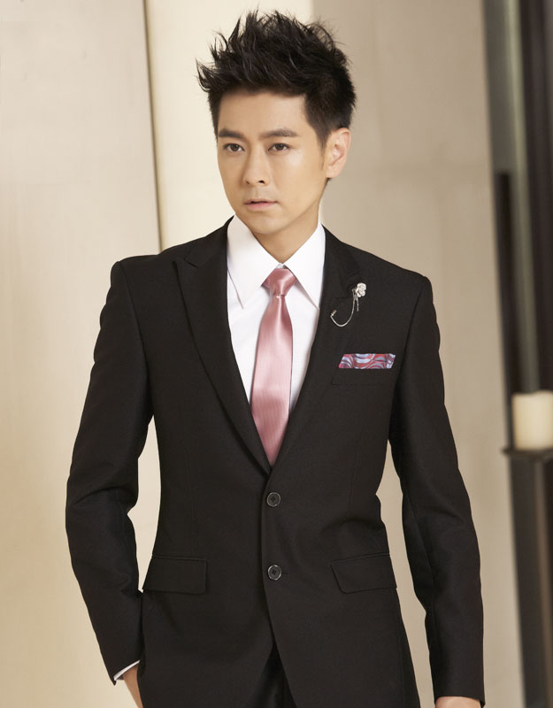 新郎挑選結婚禮服應該注意細節