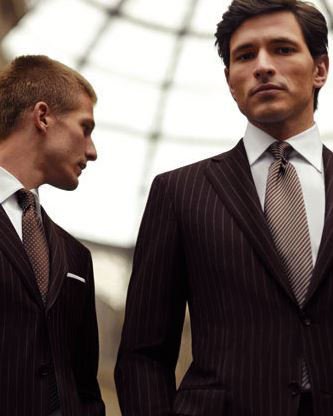 企業西服定制注意事項