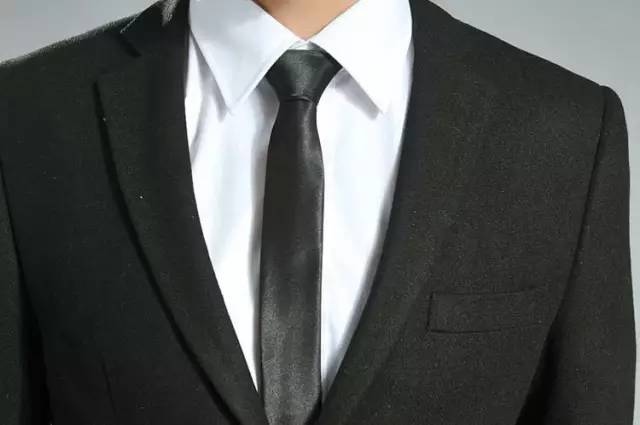 毛料西服定制的保養(yǎng) 毛料西服定制的保養(yǎng)